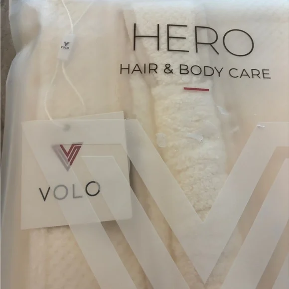 BNWT Volo Spa Wrap & Headband Set - Picture 3 of 4